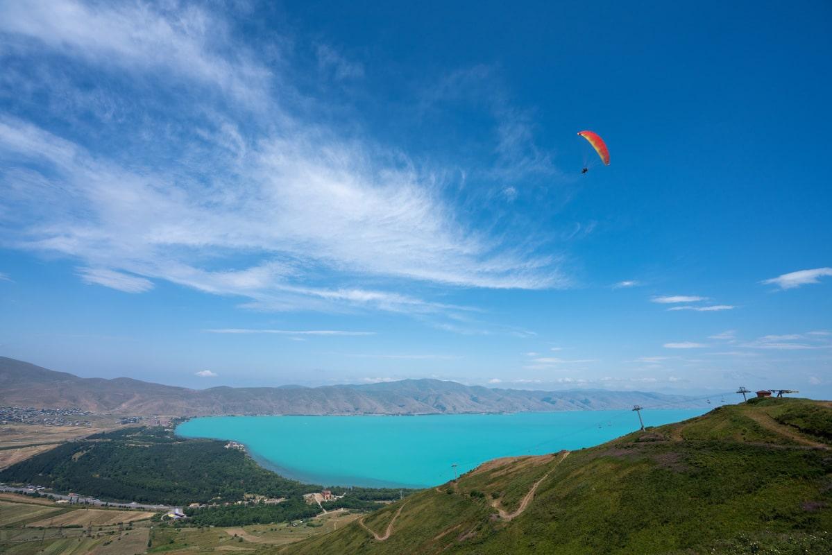 Thumbnail Paragliding Sevan lake (3)-min