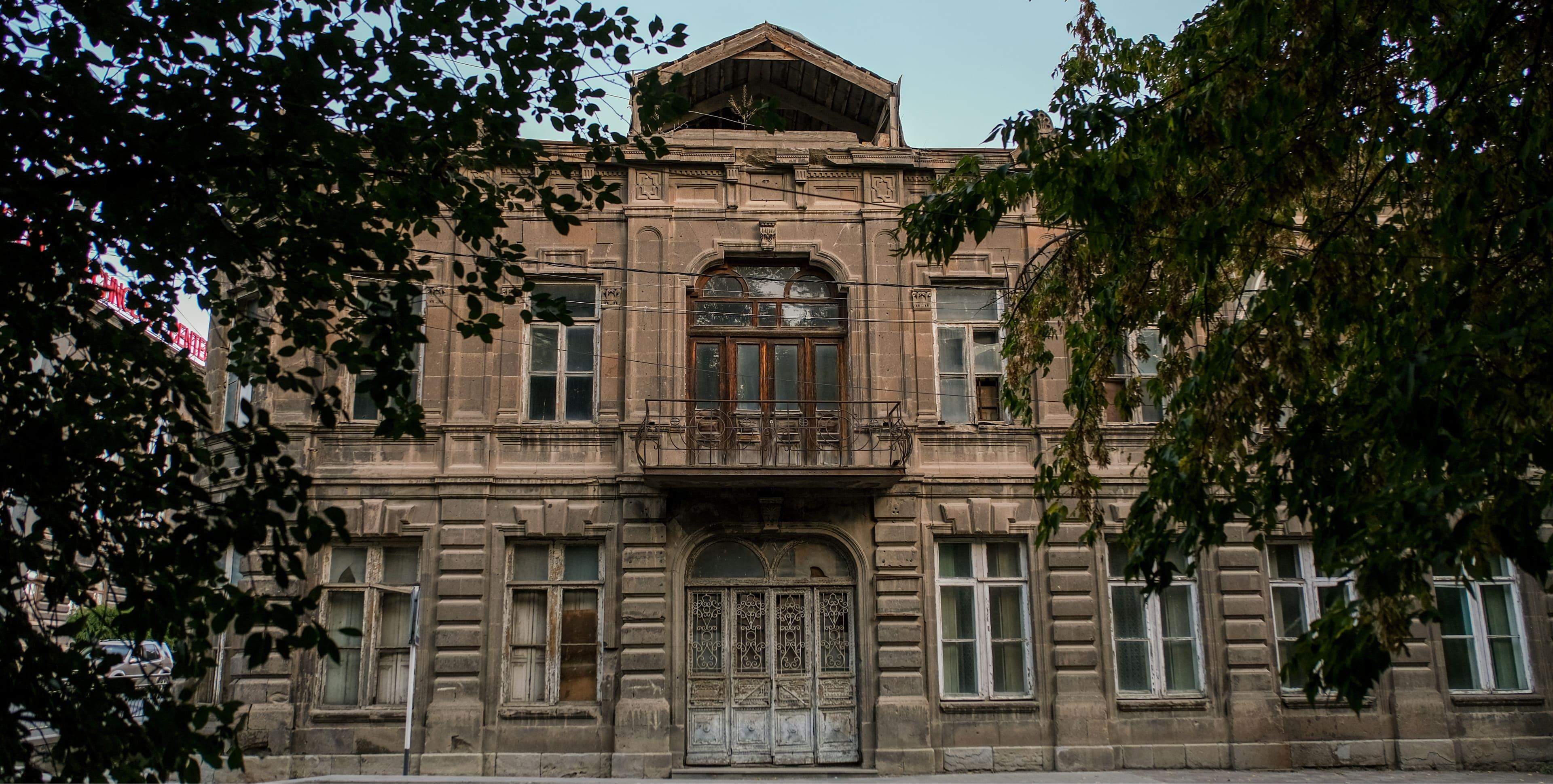 Armenia_Travel_Website_Architecture_04-min