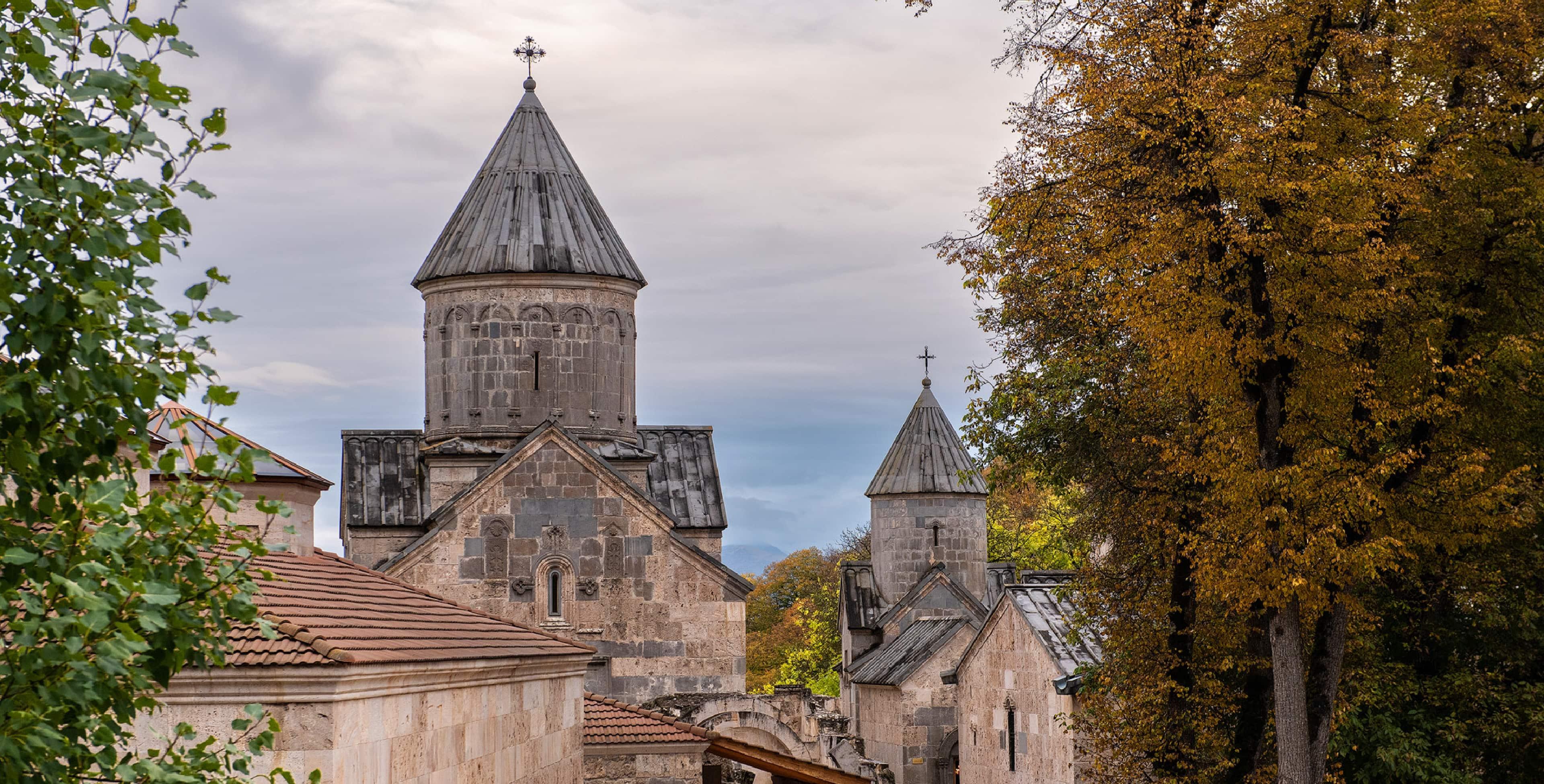 Travel_Armenia_Churches_01-min