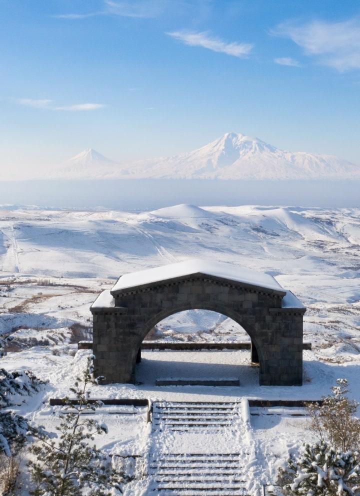 Travel_Armenia_Web_About_Armenia_01-min