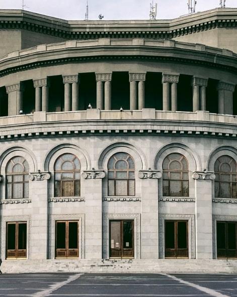 Yerevan_S1_Opera-min